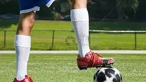 晓明baby疑友相聚，神秘闺蜜同逛店铺意外曝光