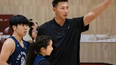 亞泰與浙江第7輪戰成平手，弗蘭克點球逆轉，迪諾攻入舊主球門